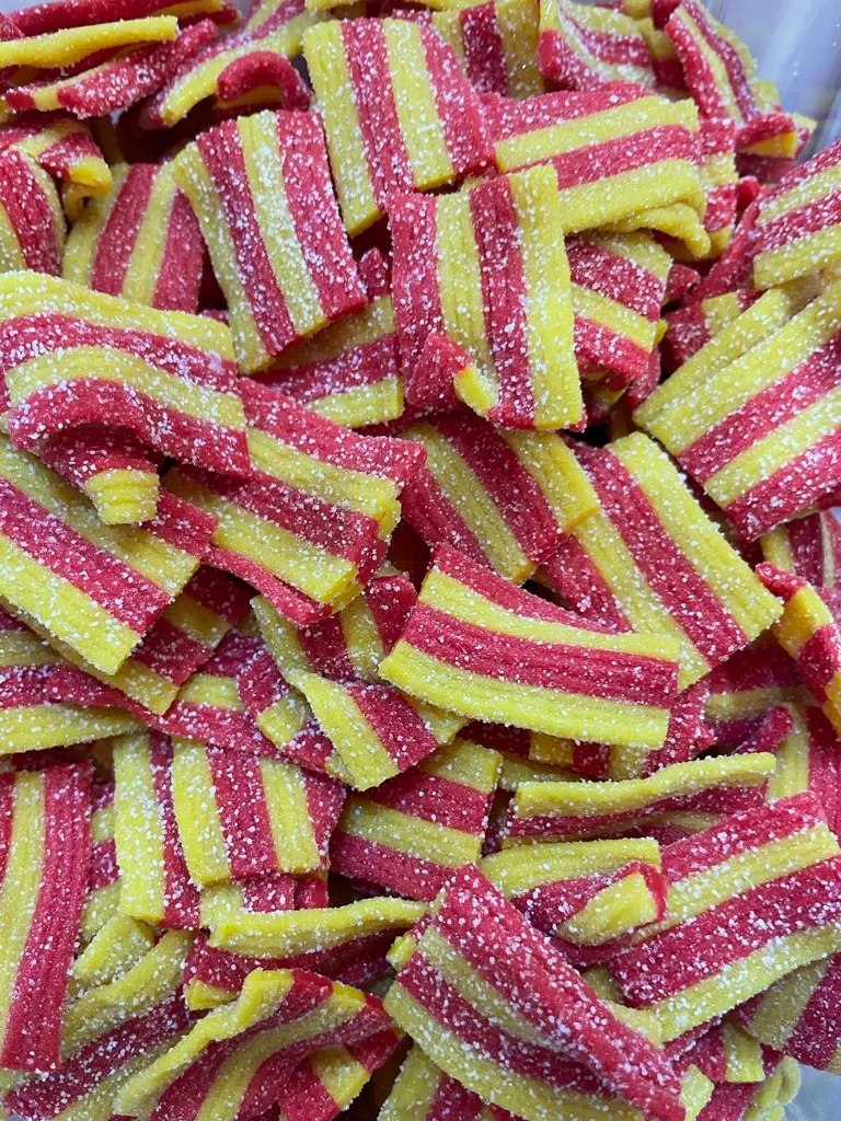 DB Strawberry Lemonade Sour BITES